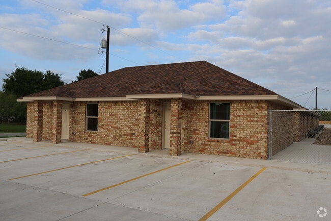 Building Photo - Portside Apartments