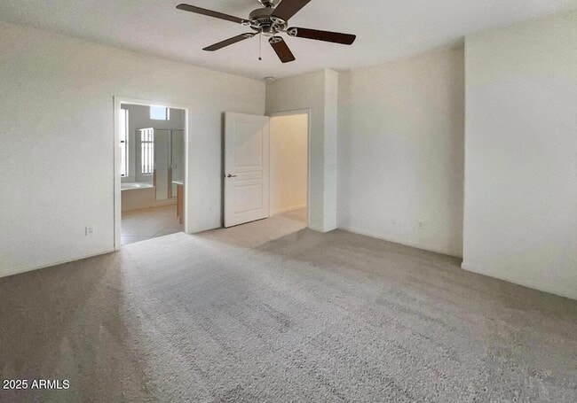 Building Photo - 123 N Washington St