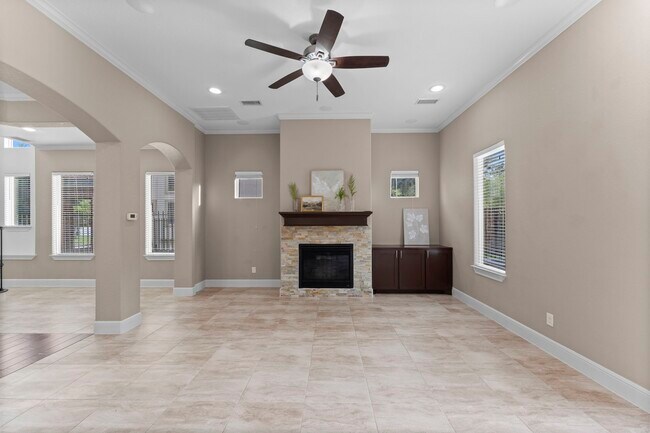 Building Photo - 127 Benjis Pl