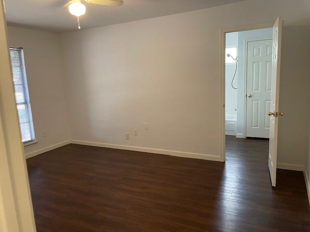 Building Photo - 833 Picadilly Dr