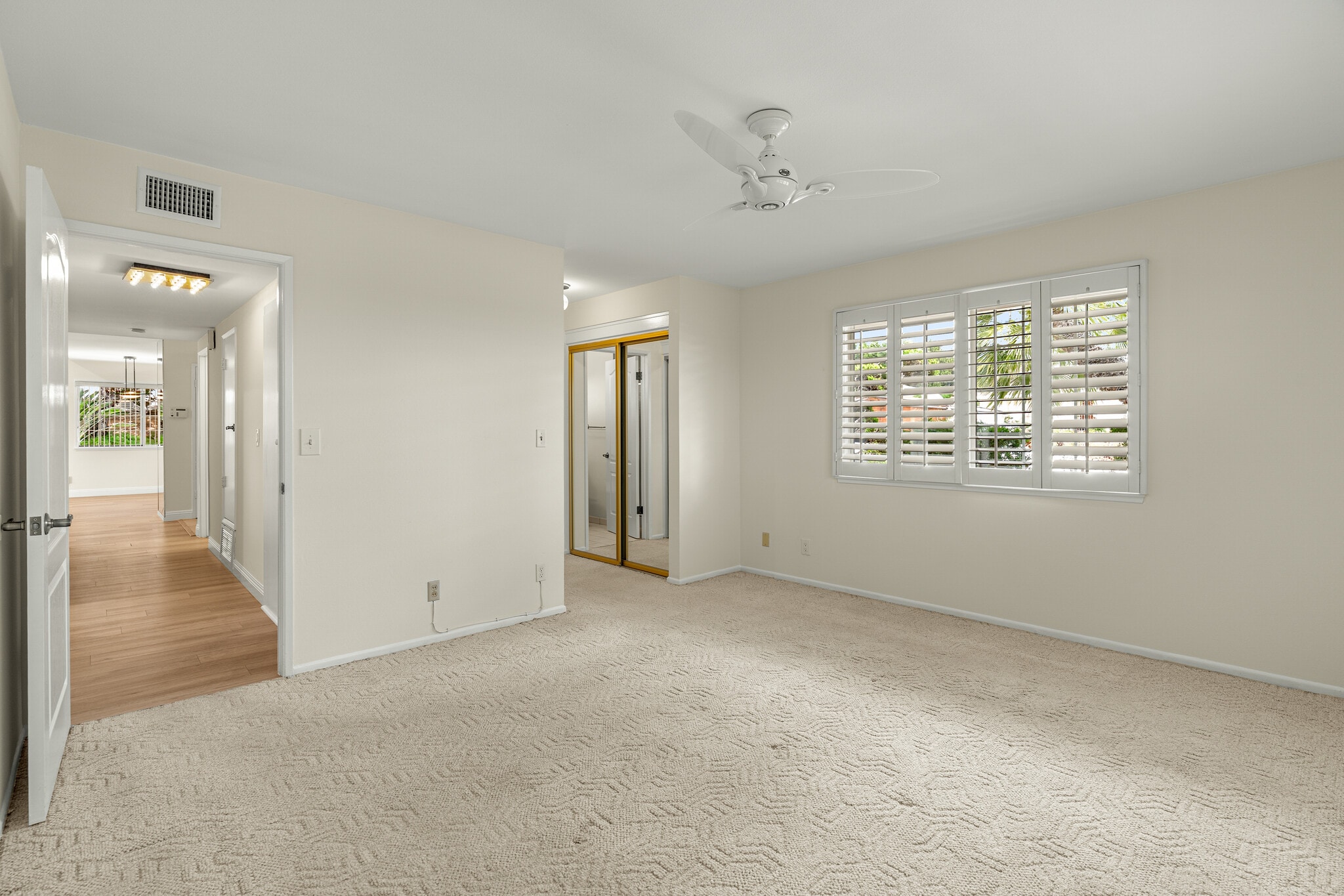Building Photo - 817 Malone Dr