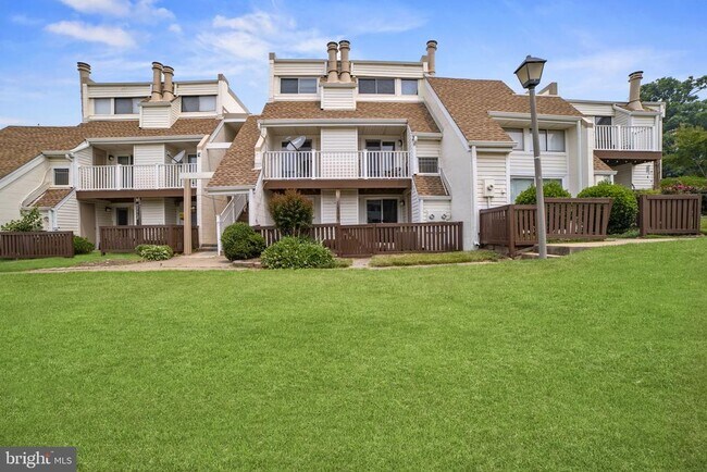 Building Photo - 1058 Norwood Ct