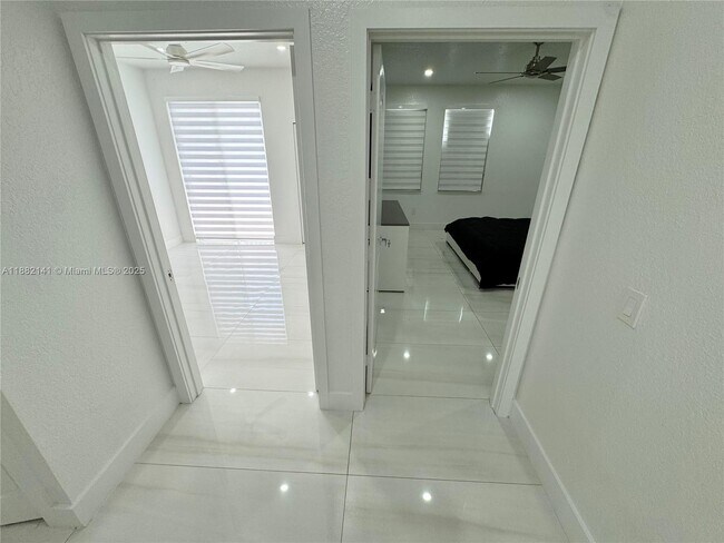Building Photo - 4351 SW 160th Ave