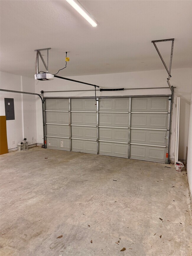 Building Photo - 4436 Aledo St
