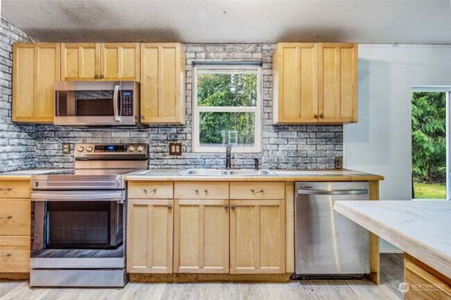Building Photo - Pending Application