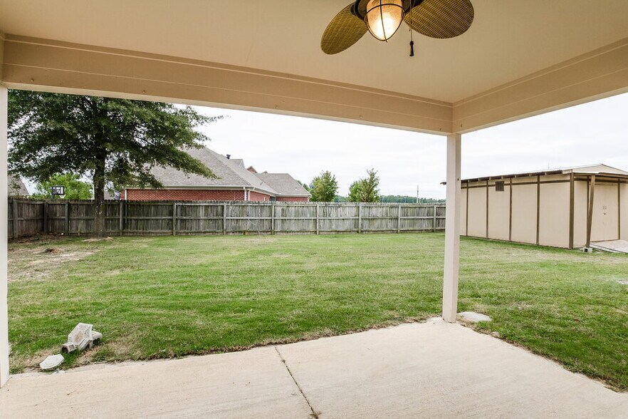 Building Photo - 2717 Baird Dr
