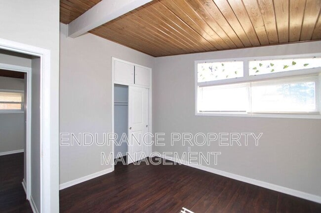 Building Photo - 3130 Balsamridge Dr