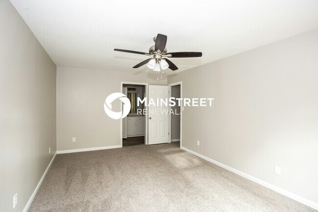 Building Photo - 4 Bedroom Pet-Friendly Home in Concord, NC with Main Street Renewal
