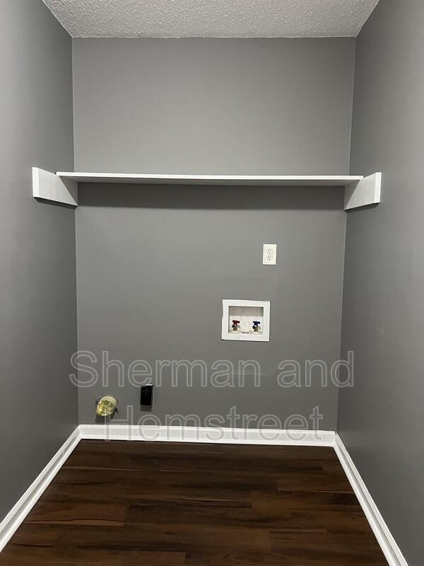 Building Photo - 2714 Fair Oak Ct