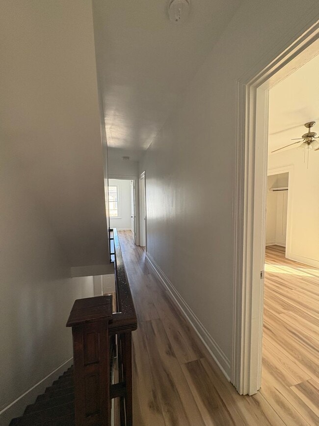 Building Photo - Newly Renovated 3 Bed/ 3 Bath in Charming Downtown Carlisle