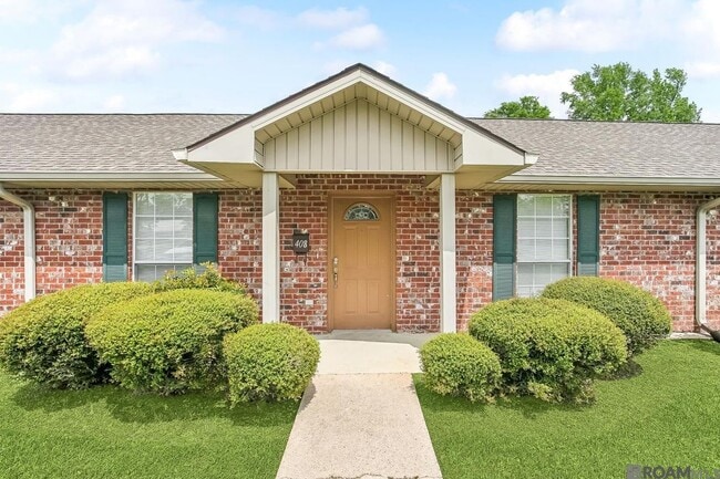 Building Photo - 408 E Beech St