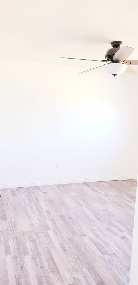 Building Photo - 6424 Mountain View St