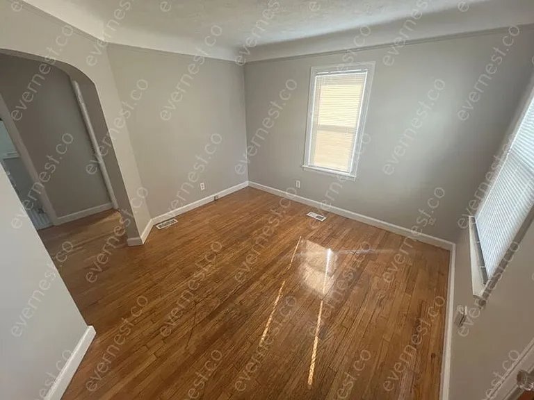 Building Photo - 1723 London Ave