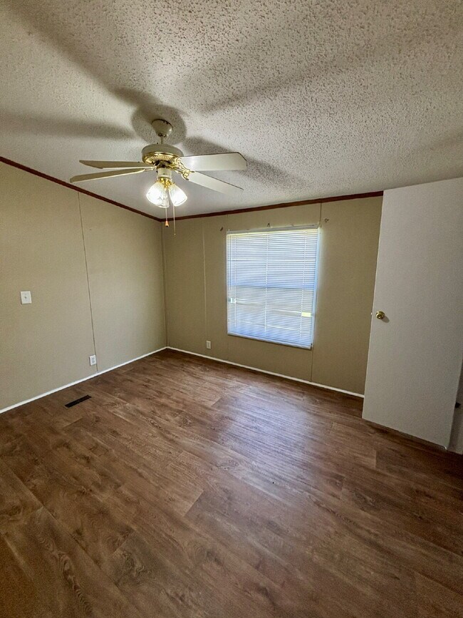 Building Photo - FOR RENT in Pansey, AL