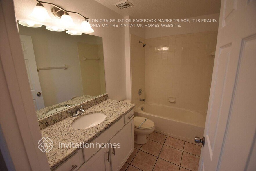 Building Photo - 1175 Snug Harbor Dr
