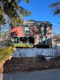 Building Photo - 5 Albany Ave