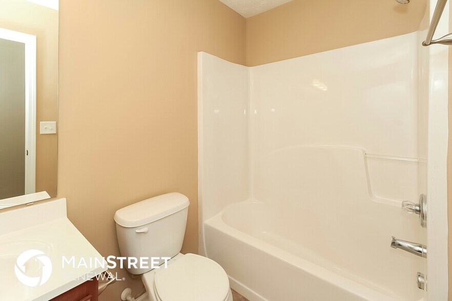 Building Photo - 6488 Snowden Dr