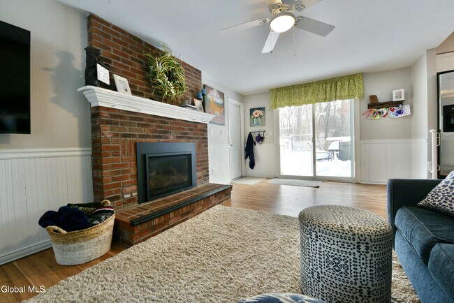 Building Photo - 9 Bell Flower Rd