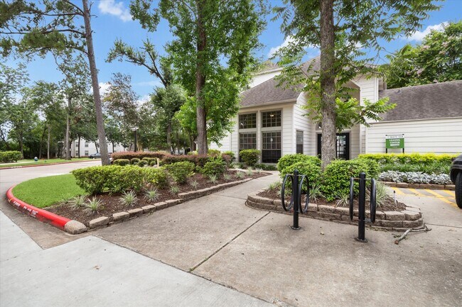 Building Photo - 1710 W T C Jester Blvd