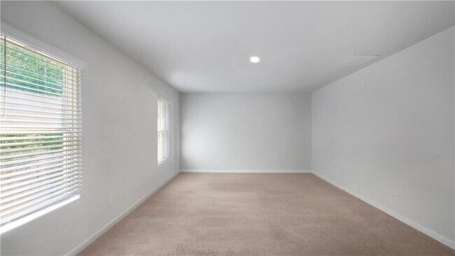 Building Photo - 1885 Ollie Crk