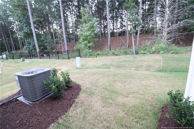 Building Photo - 5810 Brambleberry Way