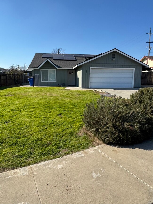 Building Photo - 1024 Michelle Ct