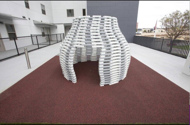 Building Photo - 12777 Merit Dr