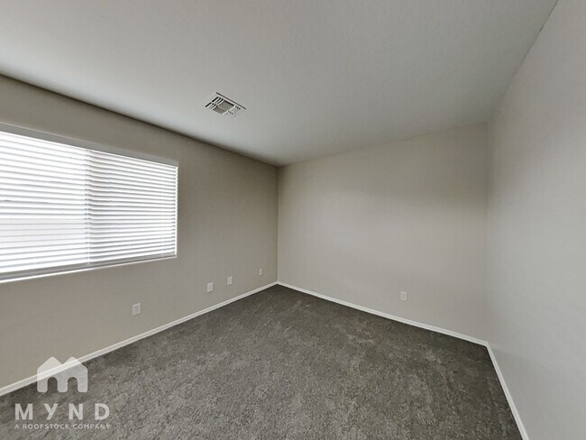 Building Photo - 10413 W Miami St