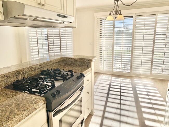 kitchen with view too - 1720 Ardmore Ave