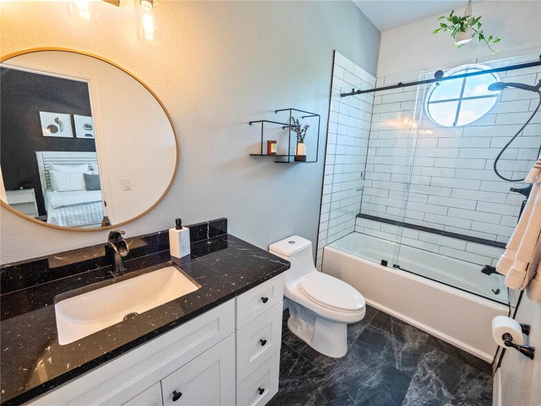 Building Photo - 3555 Victoria Pines Dr