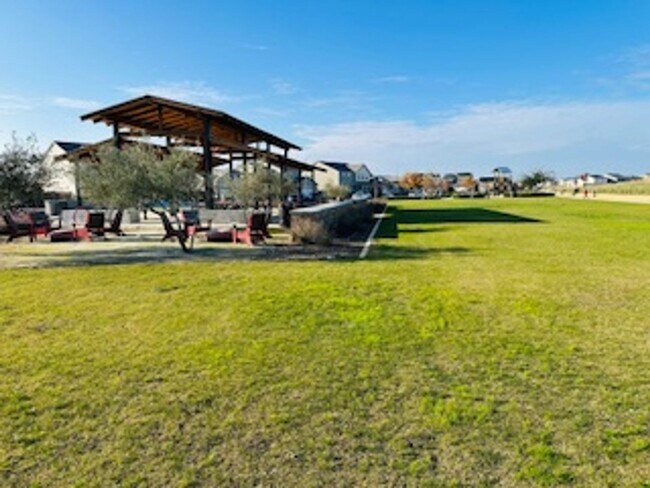 Building Photo - $500 Move In Bonus $2,850 Clovis & Shepherd 4 Bedroom Home, Solar Panels, New Construction - Plum...