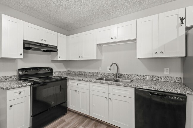 Building Photo - 21146 New Candy Dr