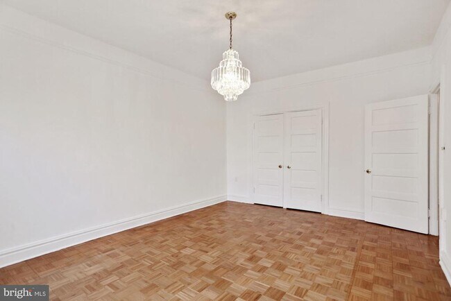 Building Photo - 2854 Connecticut Ave NW