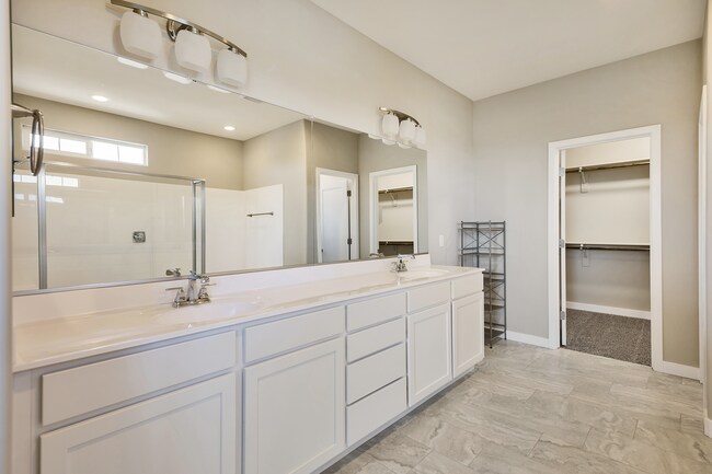 Building Photo - 2355 S Wycliff Cir