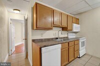 Building Photo - 4034 Baring St