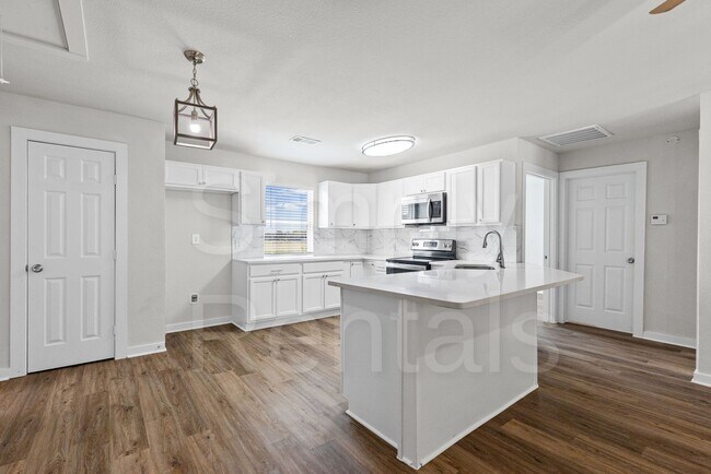 Building Photo - 401 Mcilrath Rd