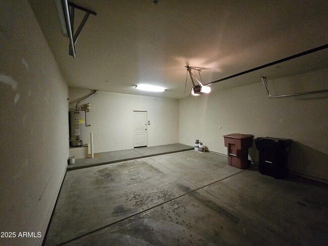 Building Photo - 19475 N Grayhawk Dr