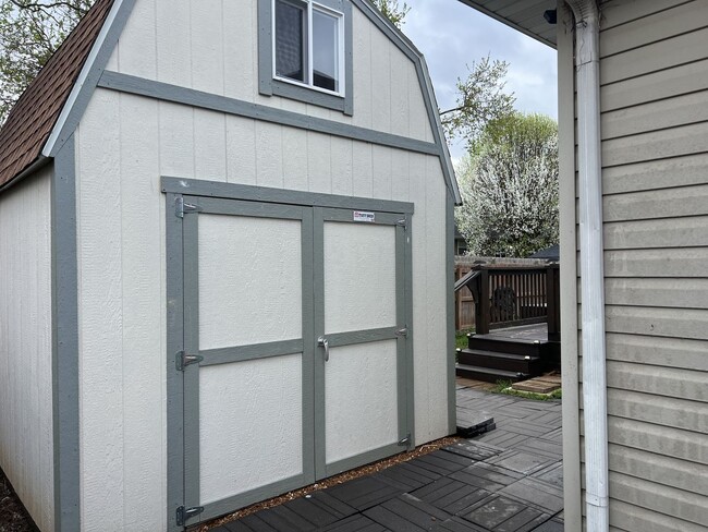 Building Photo - AVAILABLE NOW! Nixa 3 Bedroom, 2 Bathroom