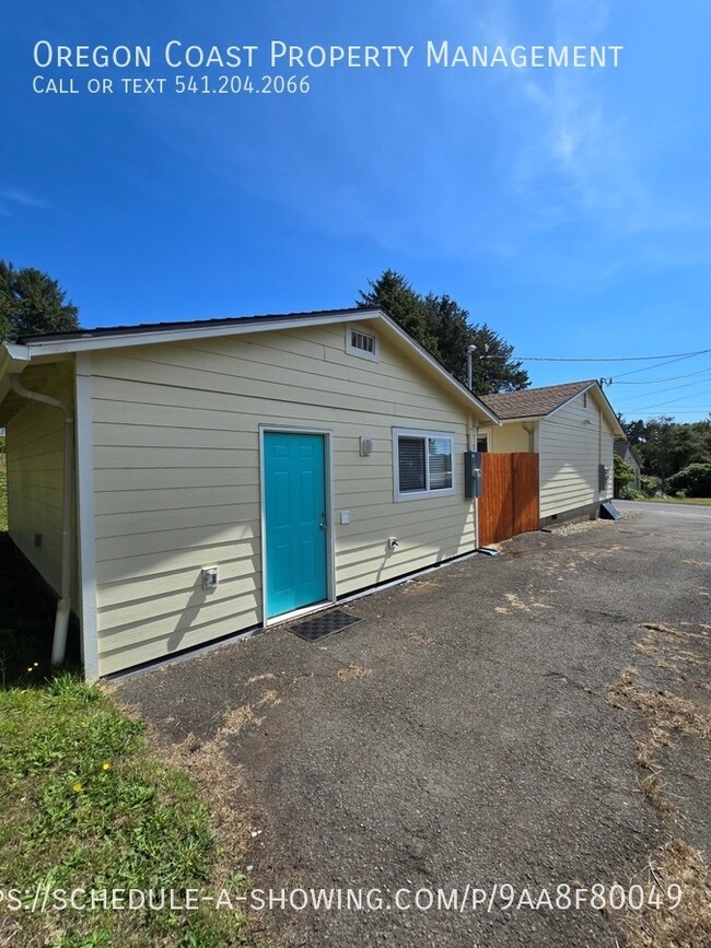 Building Photo - Private Cottage Studio in NE Lincoln City