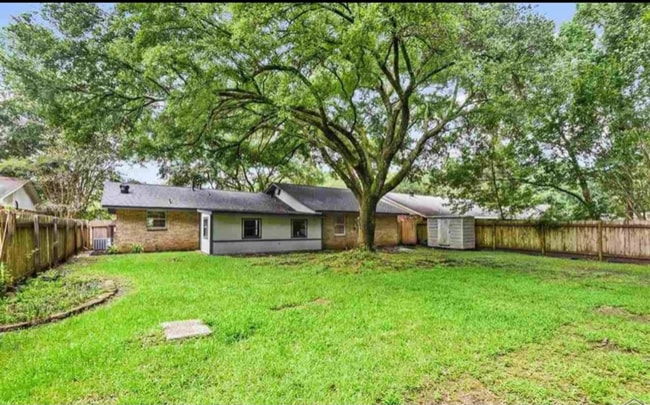 Building Photo - 1451 Outrigger Dr