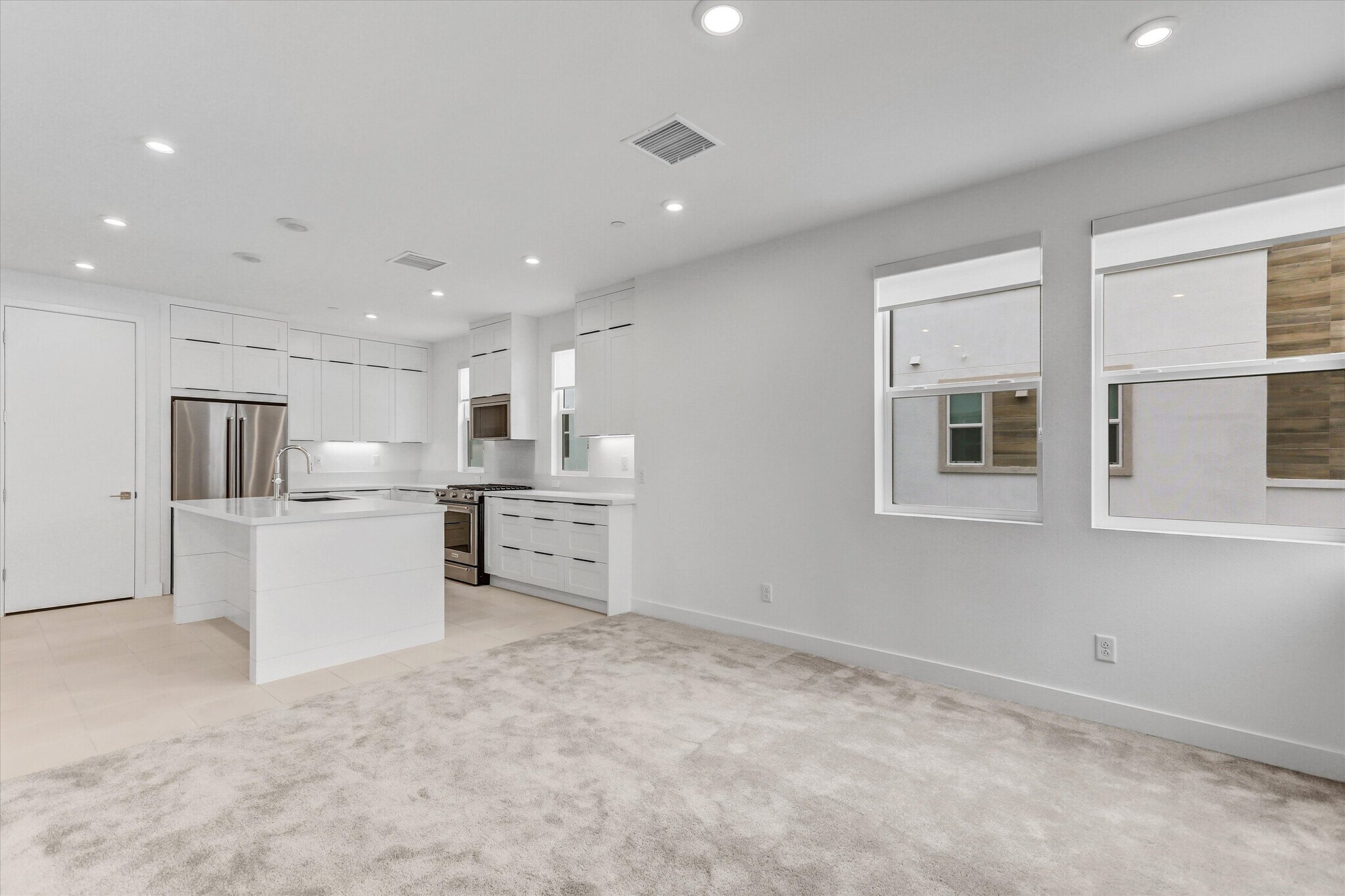 Building Photo - 2618 Everly Dr