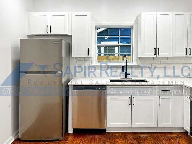 Building Photo - 1273 Oakland Terrace SW