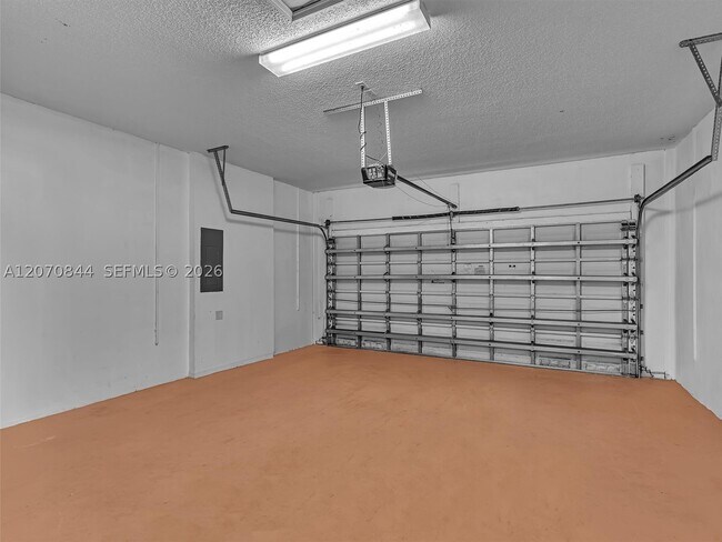 Building Photo - 6271 SW 195th Ave