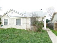Building Photo - 1008 Disraeli Cir