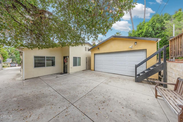 Building Photo - 391 E Highland Ave