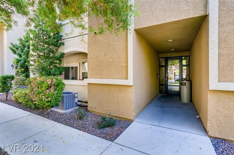 Building Photo - 8777 W Maule Ave