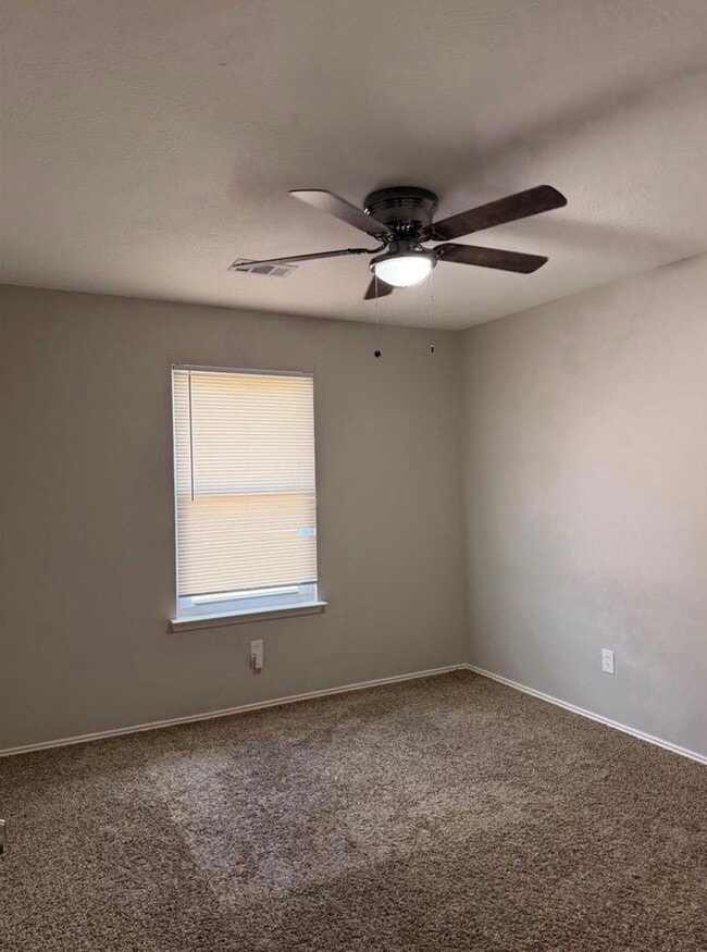 Building Photo - 4707 E Parma Dr