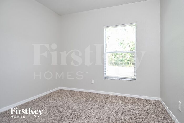 Building Photo - 8213 Gancedo Ave