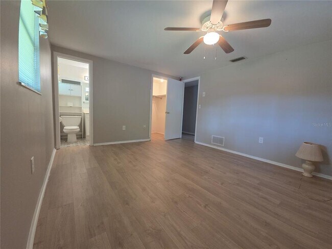 Building Photo - 4136 S Lockwood Ridge Rd