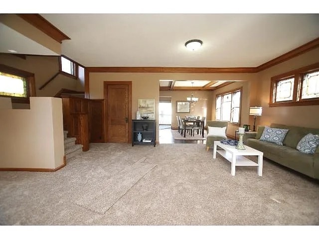 Building Photo - 3145 S 31st Ave